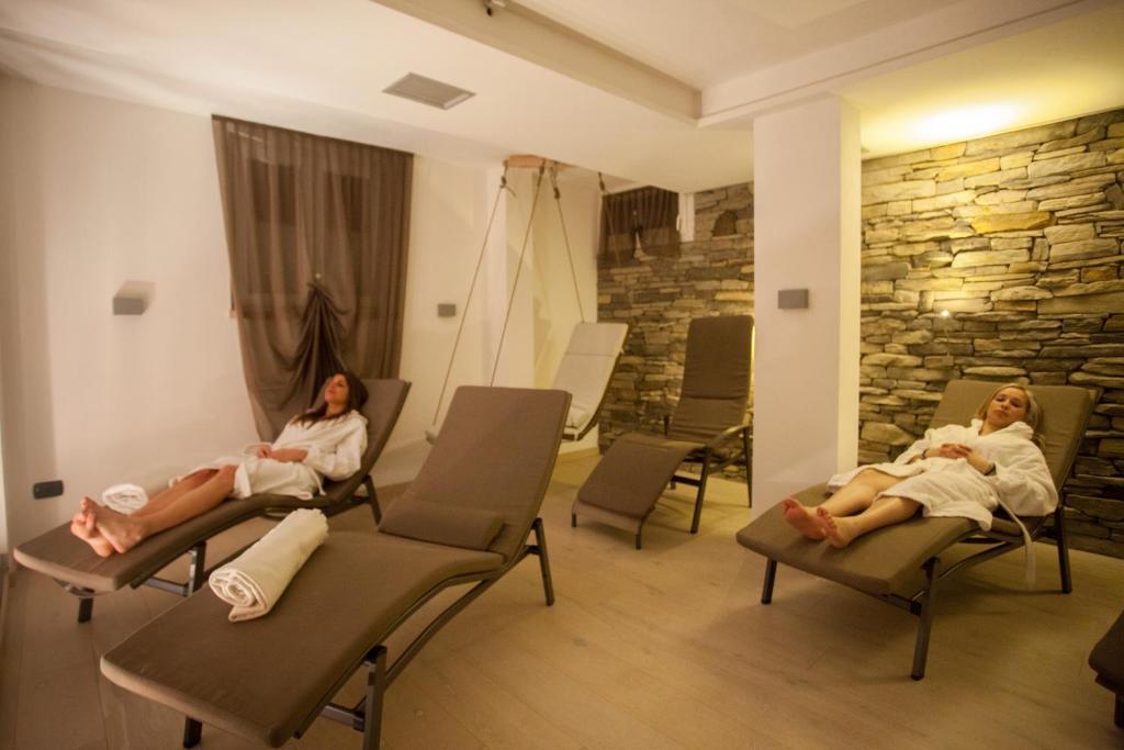 Active Hotel Gran Zebru' Cogolo Exterior foto
